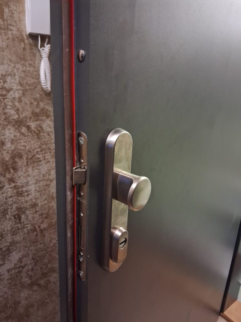 Da9740bf 3c99 4d6a 88c3 C4006a807117